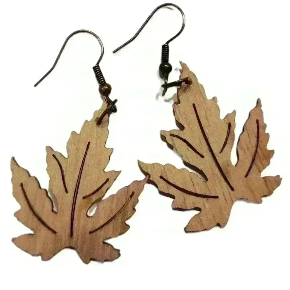 COPY - COPY - Fall natural maple leaf bronze hardware one size earring new with…
